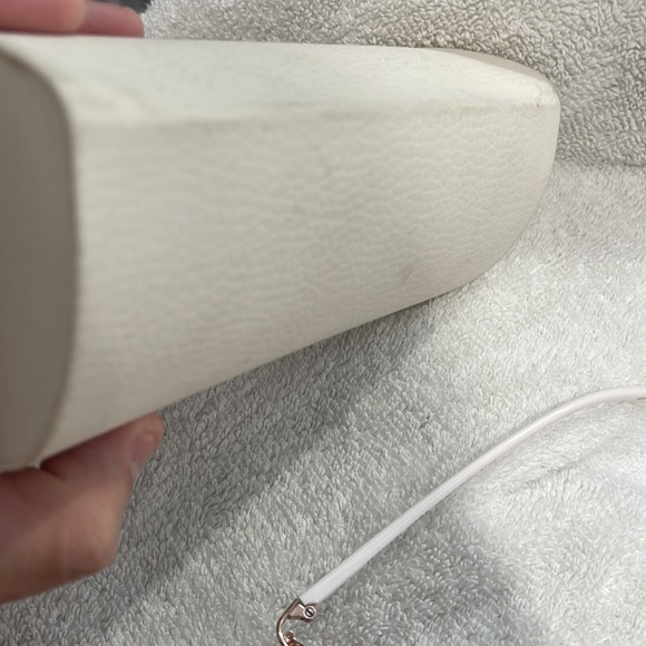 Michael Kors White Frame - Hvar- aviator stye sunglasses - Picture 8 of 10